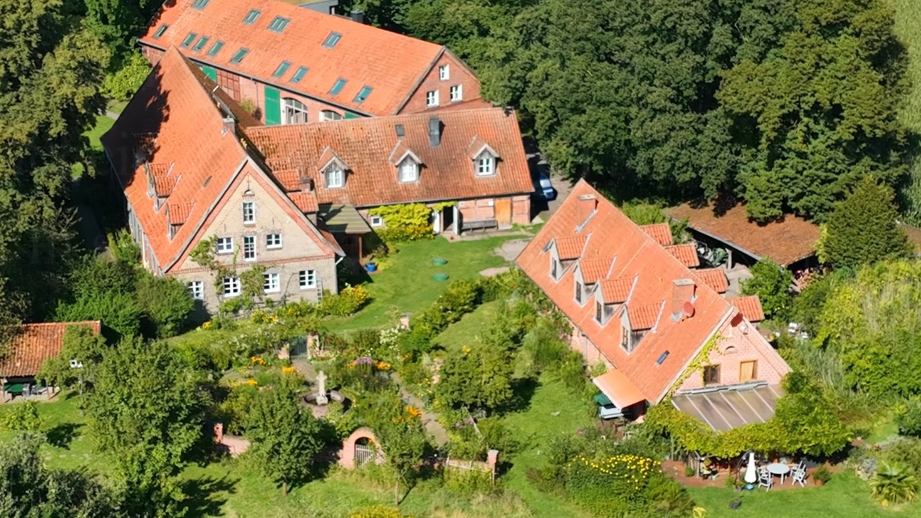 Luftbild des Benediktshofes Münster